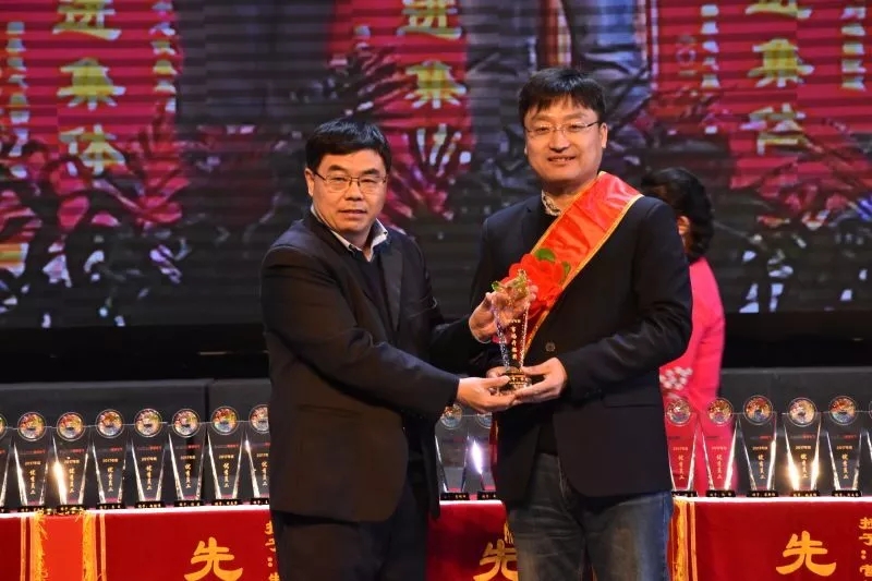 6686体育艾普喷涂机器人