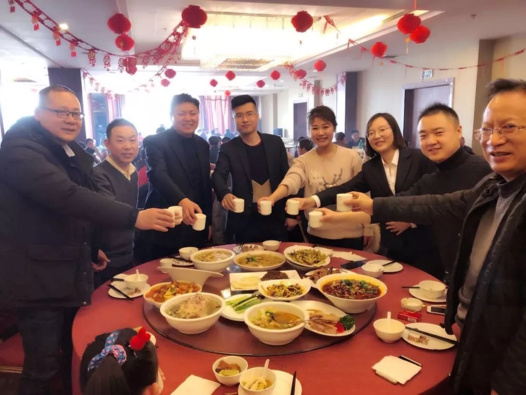 6686体育艾普喷涂机器人